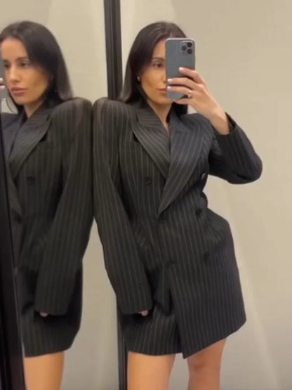 Women New Fashion Charcoal Gray Pinstripe Double-breasted Blazer Coat Female Versatile Lapel Long Sleeve Office Suit Jacket