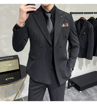 2025 High-quality Korean Version Slim-fit Business (Suit + Vest + Trousers) Striped Double-breasted Suit Three-piece Set