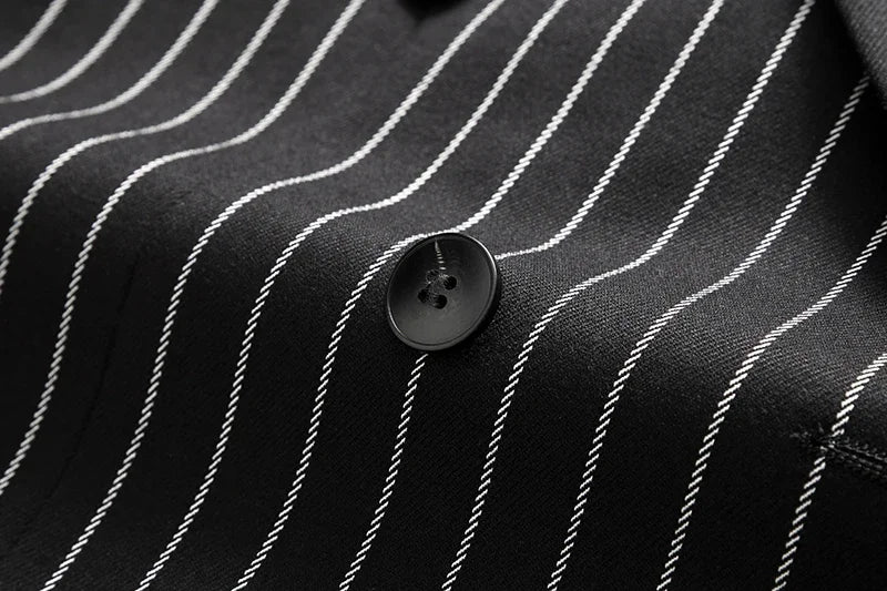 Fashion Men Double Breasted Striped Suit 2 Piece Black / Wine Red Homme Business Social Wedding Party Blazers and Trousers