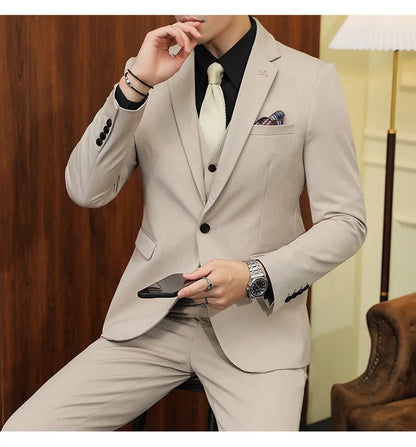 2025 Men's Wedding Suit Vest Trousers Set Fashionable Handsome Solid Color Groom's Three-Piece Outfit Available in Sizes M-7XL