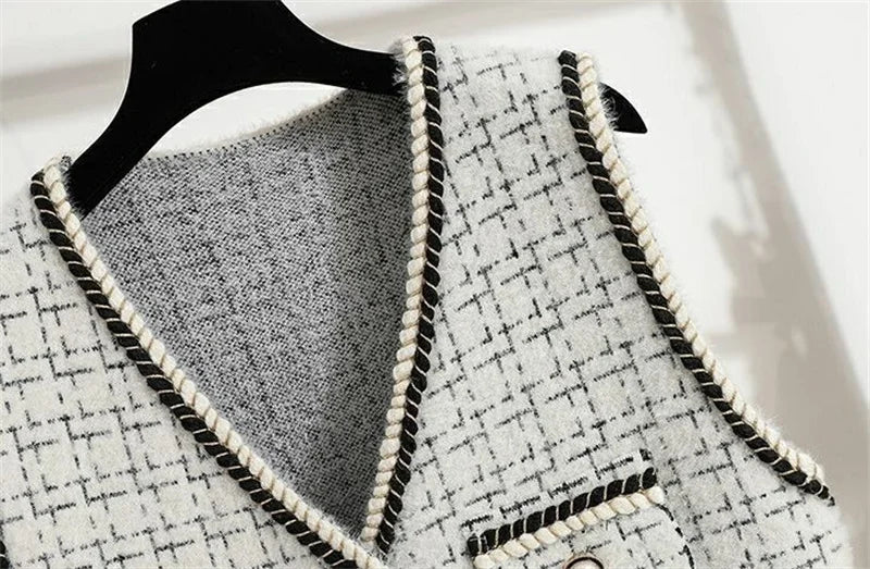 Women V-neck Tweed Sleeveless Vest Female Splicing Together Waistcoat Top Autumn Lady Lmitation Mink Fur Vest Jacket