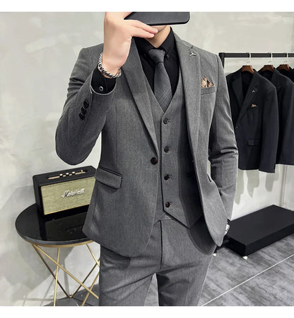 2025 Men's Wedding Suit Vest Trousers Set Fashionable Handsome Solid Color Groom's Three-Piece Outfit Available in Sizes M-7XL