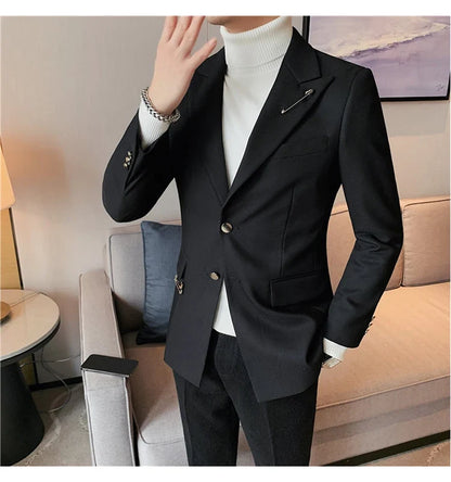 Autumn Pin Decoration Men Blazers Casual Suit Jacket Single Breasted Streetwear Social Business Dress Coat Wedding Groom Jacket