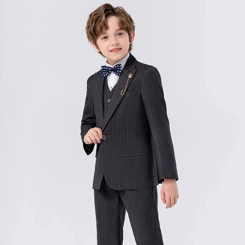 Gentleman Kids Slim 4Pieces/Set Jacket Vest Pants Bowtie Party Dress Children Ceremony Photograph Suit Boys Performance Costume