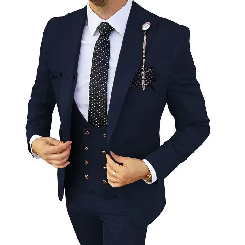Slim Fit Peaked Lapel Mens Suits Green Business Wedding Tuxedo Fashion Groom Outfit Blazer with Vest And Pants for Prom Party