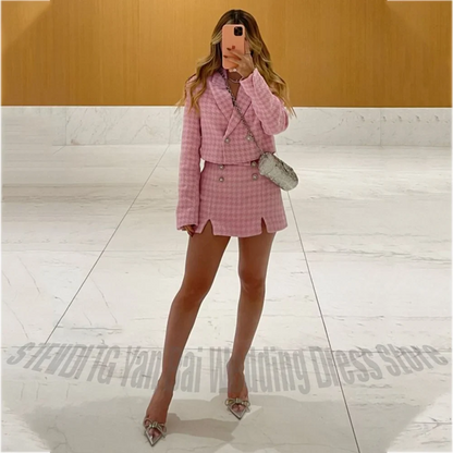Luxury Pink Houndstooth Suit For Women 2 Pieces Peak Lapel Double Breasted Cropped Blazer Mini Skirt Set Fashion Party Outfit