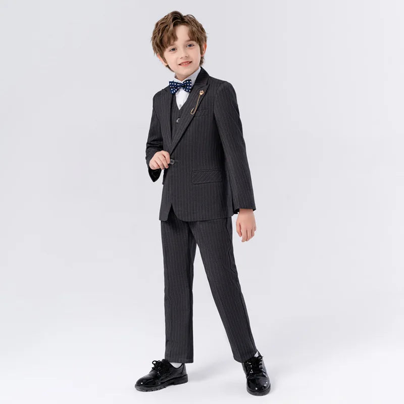 Gentleman Kids Slim 4Pieces/Set Jacket Vest Pants Bowtie Party Dress Children Ceremony Photograph Suit Boys Performance Costume