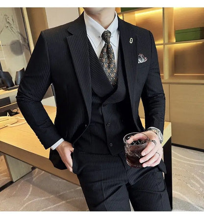 Men's Slim Fit 2-Piece Suit – Striped Single-Breasted Blazer and Trousers for Wedding, Business & Formal Wear