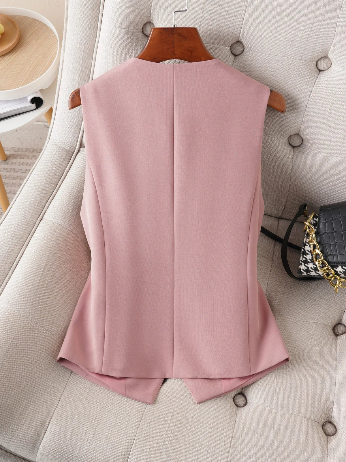 Single-Breasted Layered Suit Vest for Women Suitable for Spring and Autumn Can Be Worn as an Inner or Outer Layer Stylish Off