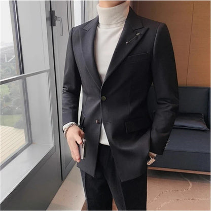 Autumn Pin Decoration Men Blazers Casual Suit Jacket Single Breasted Streetwear Social Business Dress Coat Wedding Groom Jacket