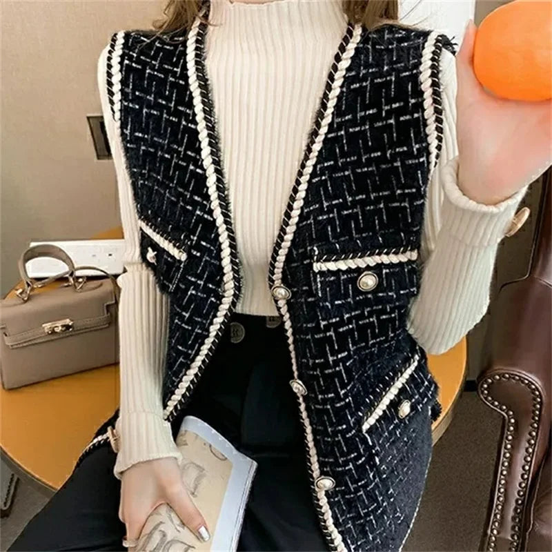 Women V-neck Tweed Sleeveless Vest Female Splicing Together Waistcoat Top Autumn Lady Lmitation Mink Fur Vest Jacket