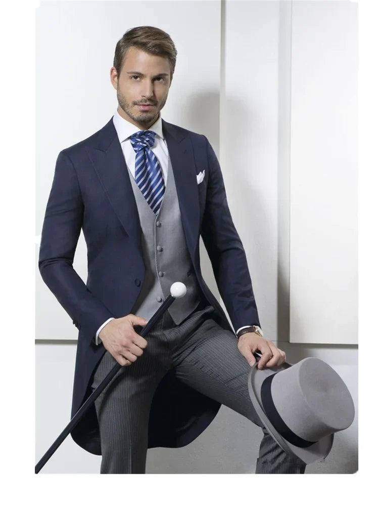 Mens Tuxedo Tailcoat Formal Dress Suits Swallow Tail Coat Black Male Jacket Vest Pants Party Wedding Dance Magic Performance