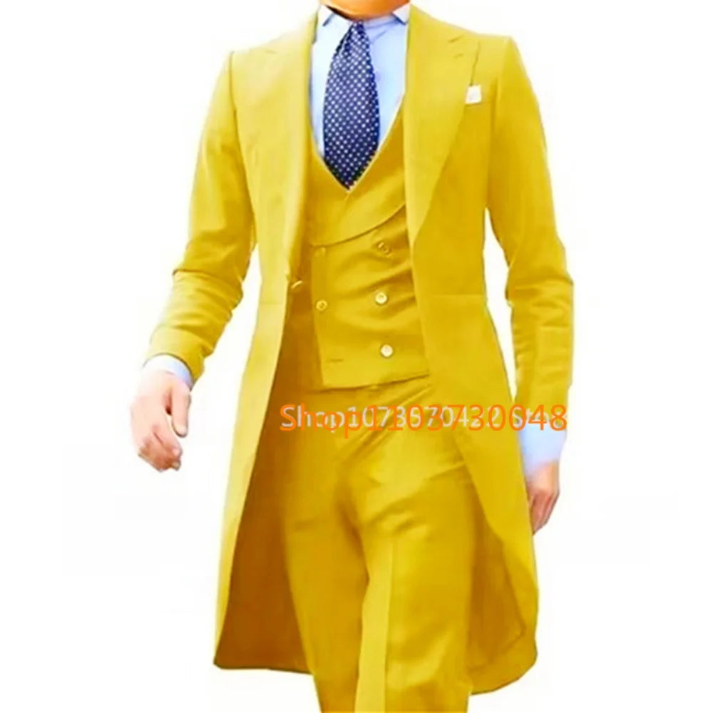 Costume 3 pièces élégant rouge pour homme coupe slim, blazer à simple boutonnage, gilet et pantalon, idéal pour mariage, smoking de marié, ou tenue d'affaires et de soirée