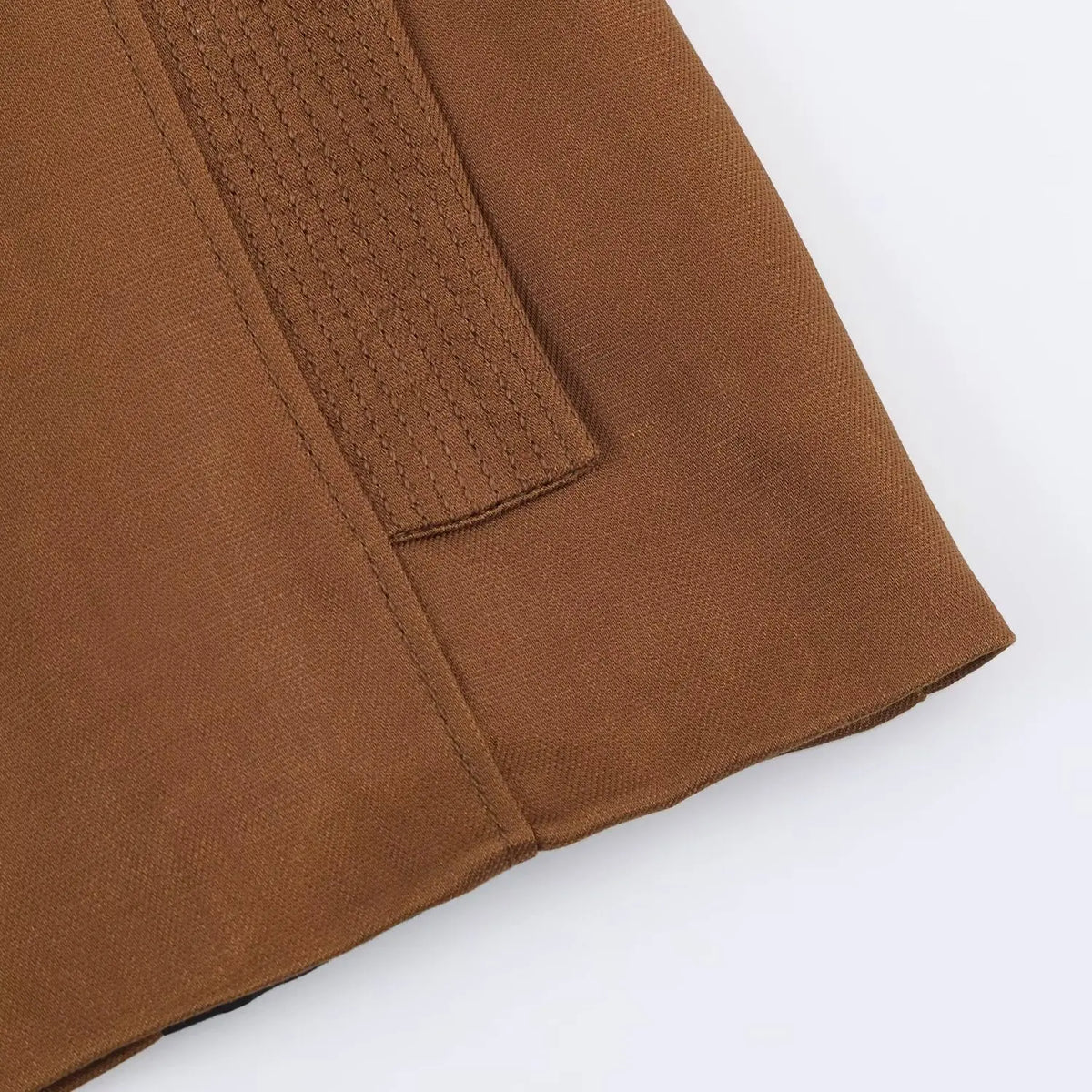 2026 Vintage Fashion Brown Sleeveless Trench Vest Lapel Collar Belted Waist Drawstring Sleeveless Waistcoat With Pockets