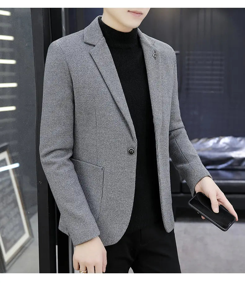 Blazer: An Outdoor Fashion Business Gentleman Pure Color Wedding Host Slim-fit Casual Korean-style Versatile Men Fleece Blazer