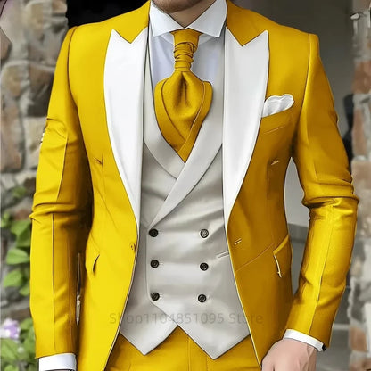 Costumes roses pour hommes Élégant smoking de marié à revers pointu Veste 3 pièces Gilet et pantalon Ensemble de costume formel pour hommes pour affaires et bal de promo
