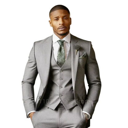 Luxury Solid 3-Piece Men's Tuxedo Suits Slim Fit Single Breasted Blazer Vest And Pants Set for Prom Wedding Business Men Clothes