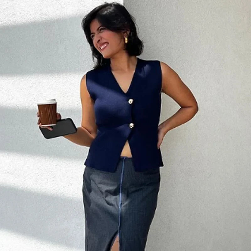 Womens Vest Sleeveless Knit Vest Women Outerwears Autumn Cropped Black Blue Vest Woman Elegant Off White Red Sweater Vests