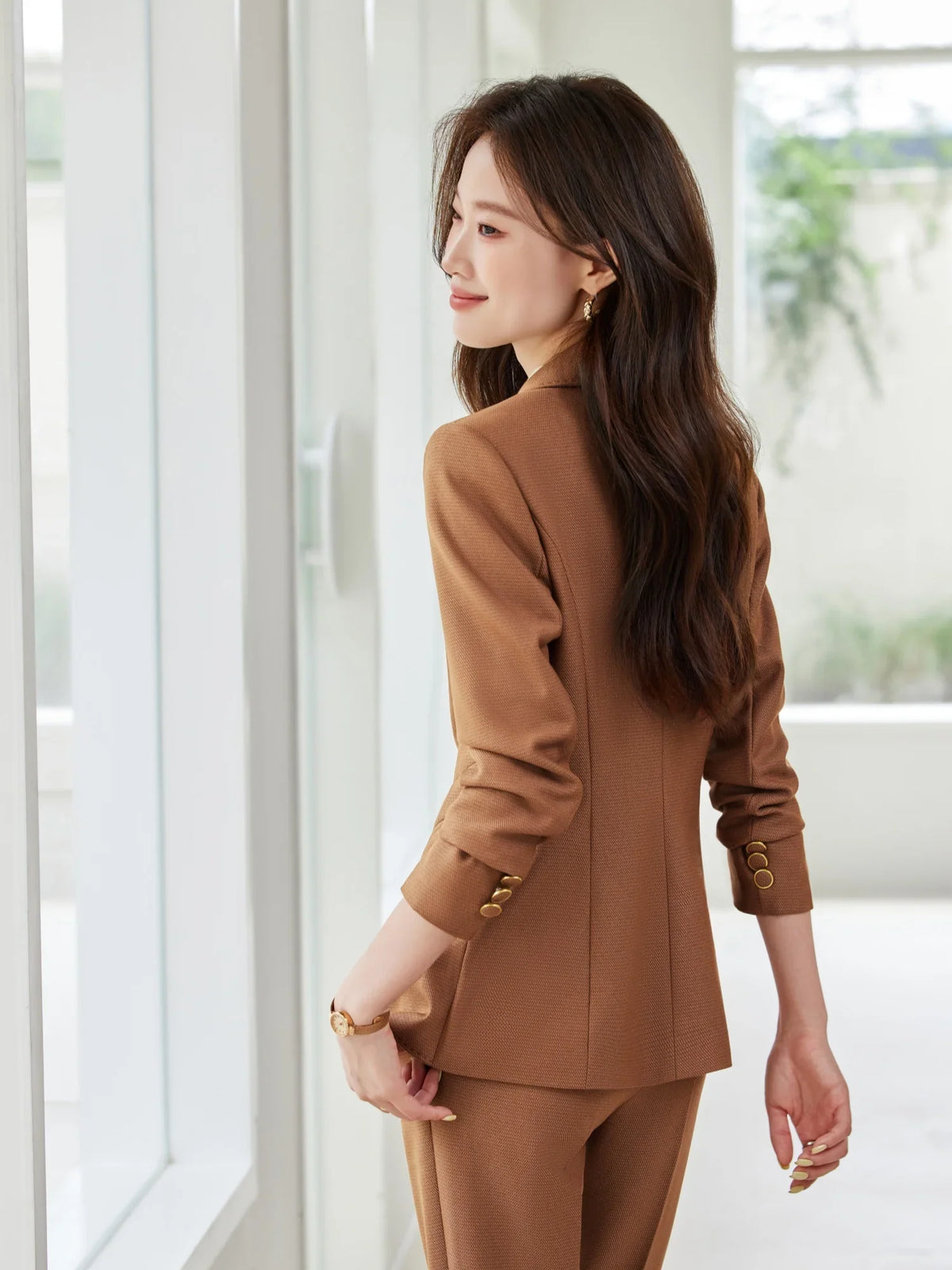 Professional women's exquisite two-piece trousers + suit jacket, elegant fashionable, new style for autumn winter 2025