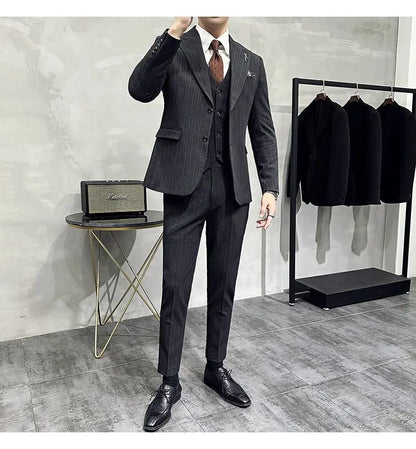 Luxury 2 Piece Suit Men's Slim Fit Tuxedo with Jewelry Decoration One Button Groom Wedding Dinner Prom Fashion