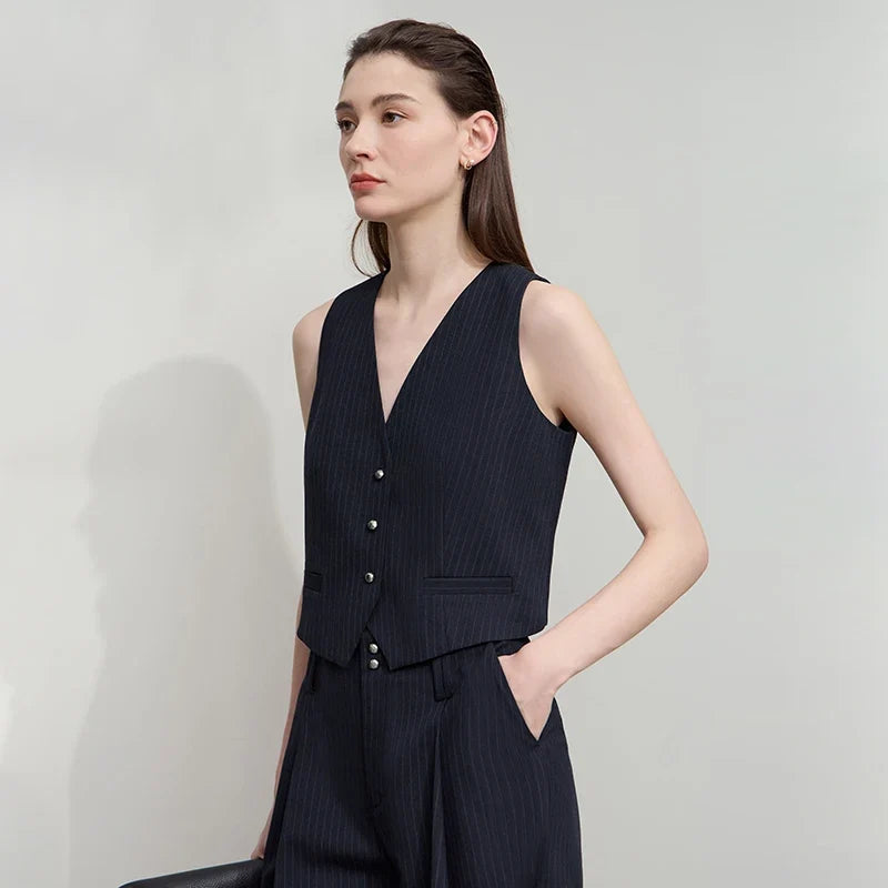 Women's Vest 2025 Autumn New V-neck Single Breasted Striped Sleeveless Vest Women Office Short Elegant Top Female 12523090