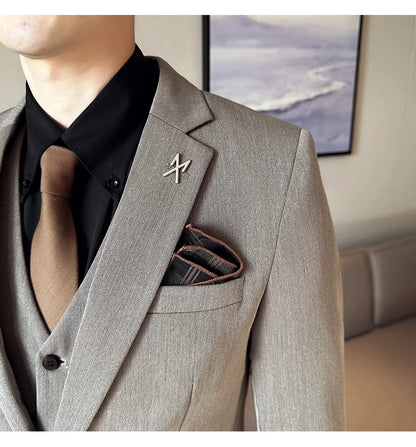 High-quality, fashionable, stylish and versatile British and Korean style slim-fit men's casual solid-color business suit three-