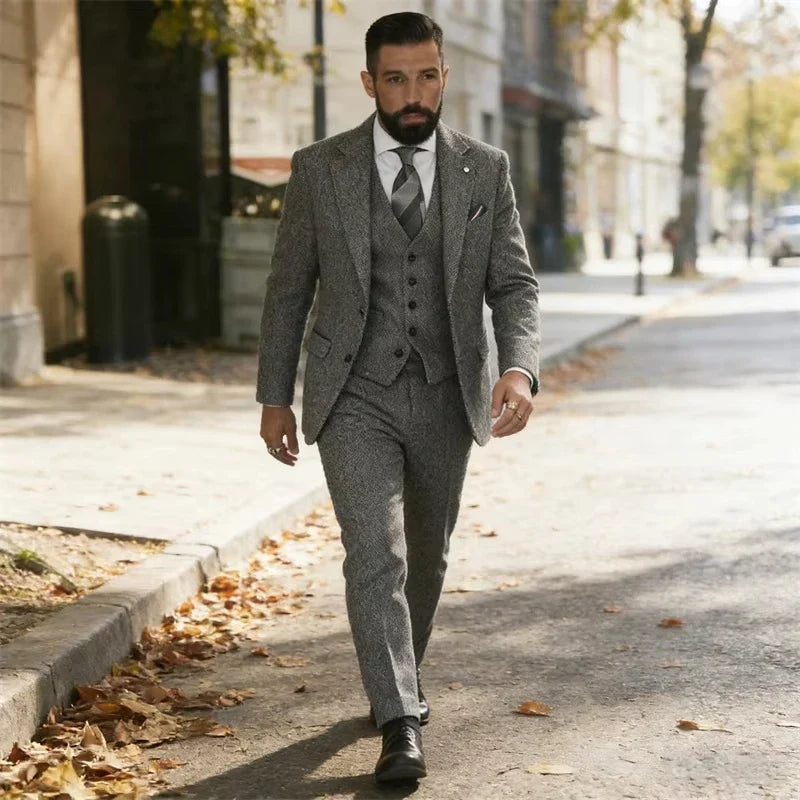 Men's Gray Herringbone 3-Piece Suit – Slim Fit Formal Blazer, Vest & Trousers for Business, Wedding & Banquet