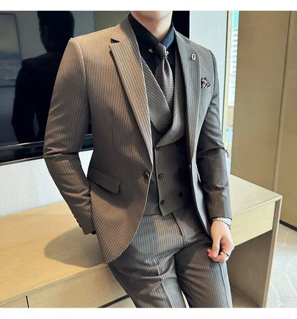 Men's Slim Fit 2-Piece Suit – Striped Single-Breasted Blazer and Trousers for Wedding, Business & Formal Wear