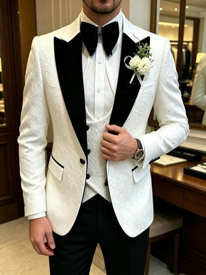 White Floral Pattern Groom Tuxedo for Wedding Dinner Slim Fit Men Suits with Black Velvet Lapel 3 Pieces Fashion Costume Outfits
